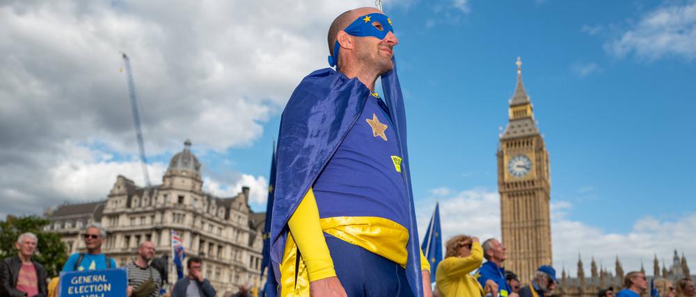 Beim „National Rejoin EU March“ kamen tausende Brext-Gegner auf dem Parliament Square zusammen.