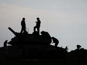 Israelische Soldaten an der Grenze zum Gazastreifen.