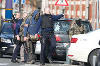 Ein Verdächtiger bei Razzia in Brüssel getötet