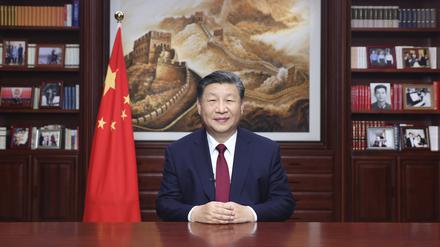 Chinas Parteichef Xi Jinping (70) treibt sein Land immer stärker in den Nationalismus.