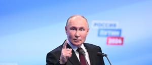 Mehr als 87 Prozent der Russinnen und Russen sollen für Machthaber Wladimir Putin gestimmt haben – angeblich.