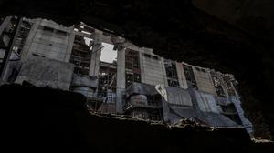 Zerstörtes Gebäude in der Ukraine.