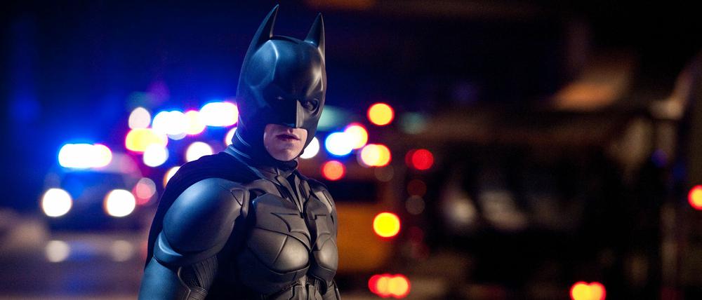 Gothams Retter? Batman (Christian Bale) muss wieder ran – ab Donnerstag auch in den deutschen Kinos, mit verschärften Sicherheitsmaßnahmen. 