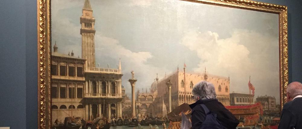 Besucher der Canaletto-Ausstellung im Palazzo Braschi 2018. Zwei Gemälde des Malers soll der Bund jetzt zurückgeben.
