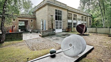 Der Garten des Kunsthaus Dahlem mit Skulpturen