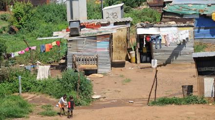 Der Ermittler in "Zeit der Finsternis" kommt aus den Slums von Johannesburg.