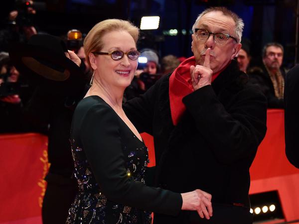 Kosslick gilt als meisterlicher Gastgeber: Hier 2016 mit Jury-Präsidentin Meryl Streep. 