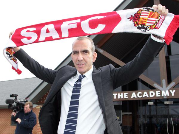 Kann auch beide Arme gleichzeitig heben: Paolo Di Canio beweist als Sunderland-Trainer seine Wandlungsfähigkeit