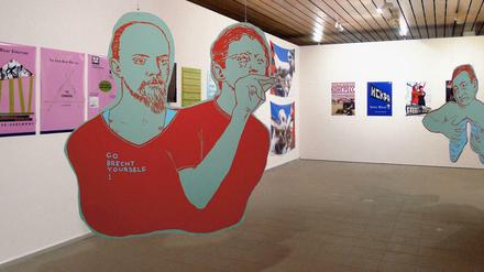 Lenin als Wegweiser. Blick in die Ausstellung.