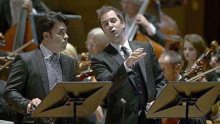Philipp Talbott und Étienne Dupuis bei der konzertanten Aufführung von "Dinorah" am Mittwochabend in der Philharmonie.