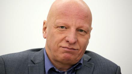 Erfolg vor Gericht: Sewan Latchinian bleibt trotz Entlassung Rostocker Volkstheater-Intendant.