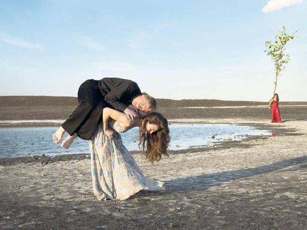 „Pina“, Wim Wenders’ Hommage an die 2009 gestorbene Choreografin Pina Bausch, geht als Dokumentarfilm ins Rennen. Hier eine Szene mit Thusnelda und Dominique Mercy.