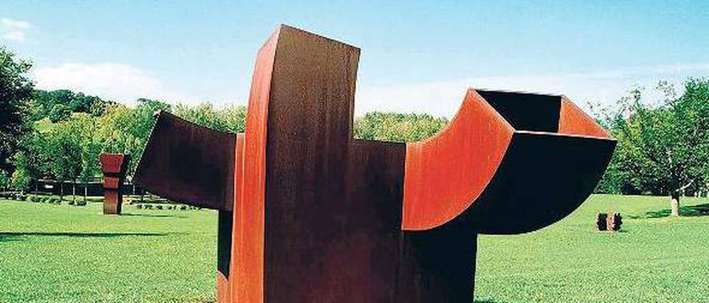 Geschlossen. Der fantastische Skulpturenpark mit Werken von Eduardo Chillida bei San Sebastián ist seit 2011 nicht mehr zugänglich. Der Grund: Finanznot. Foto: Gunnar Knechtel/Laif