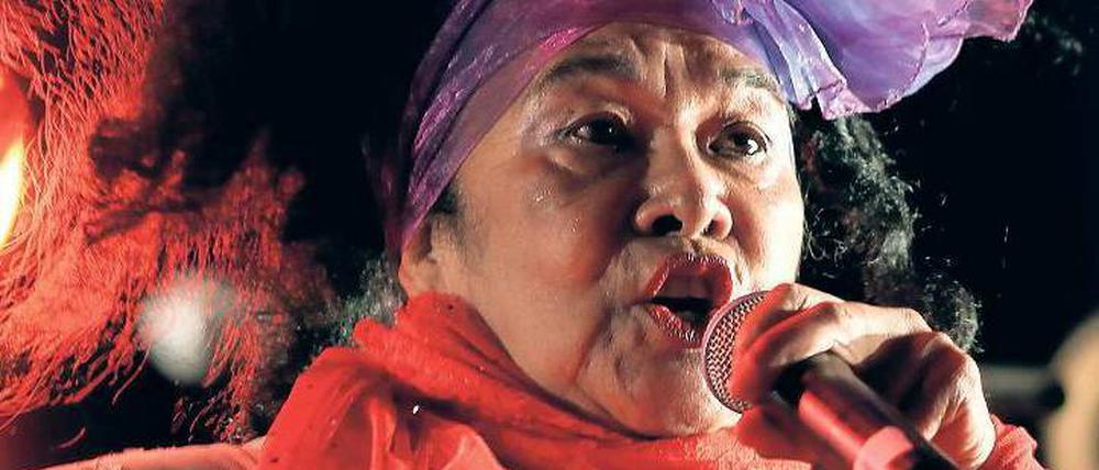 Königin. Cumbia-Sängerin Totó la Momposina aus Kolumbien. 