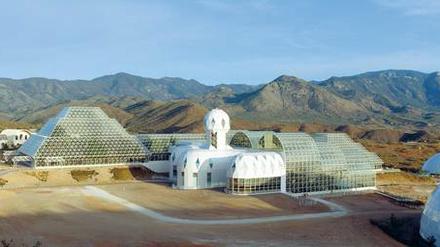 Das reale Vorbild des Boyle-Romans, die „Biosphäre 2“ in Arizona. 