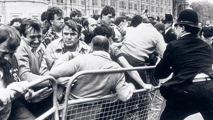 Ein 15 Monate dauernder Konflikt wird bei Peace zum Romanstoff. Hier ein Foto der Proteste beim Bergarbeiterstreik 1984 in England. 