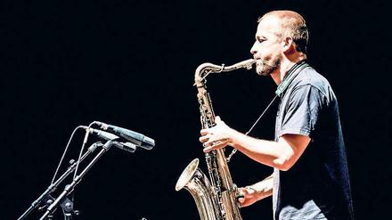 Freejazz-Saxofonist Mats Gustaffson kreiert mit dem Dudelsackspieler Erwan Keravec Improvisationen.