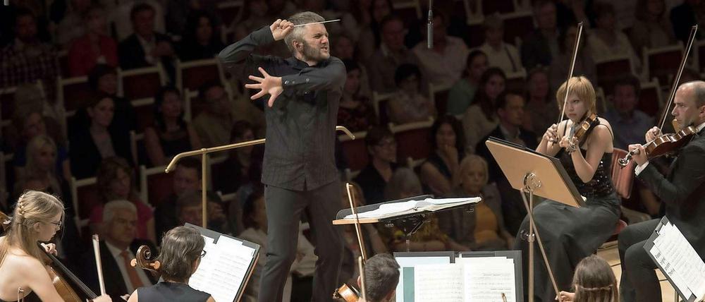 In Aktion: Dirigent Kirill Karabits und das I, Culture Orchestra.