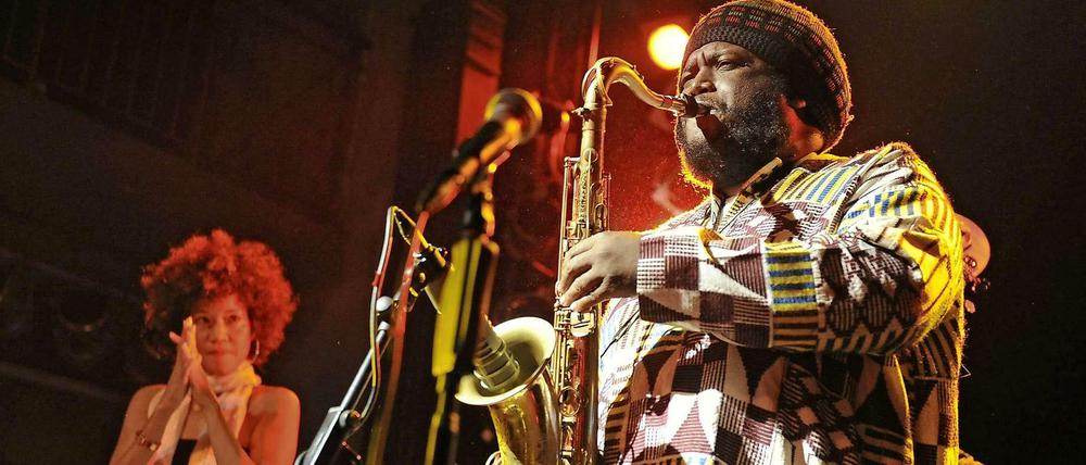 Der US-Saxofonist Kamasi Washington.