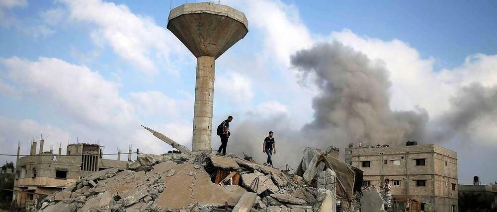 Ein von der israelischen Luftwaffe angegriffenes Haus in Rafah im Süden des Gazastreifens.
