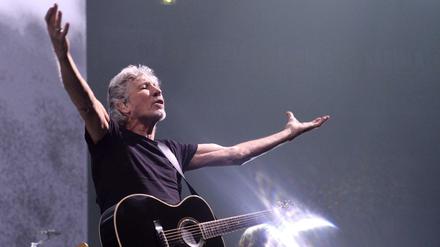 Roger Waters bei einem Konzert seiner "Us + Them»"-Tour in Finnland. 