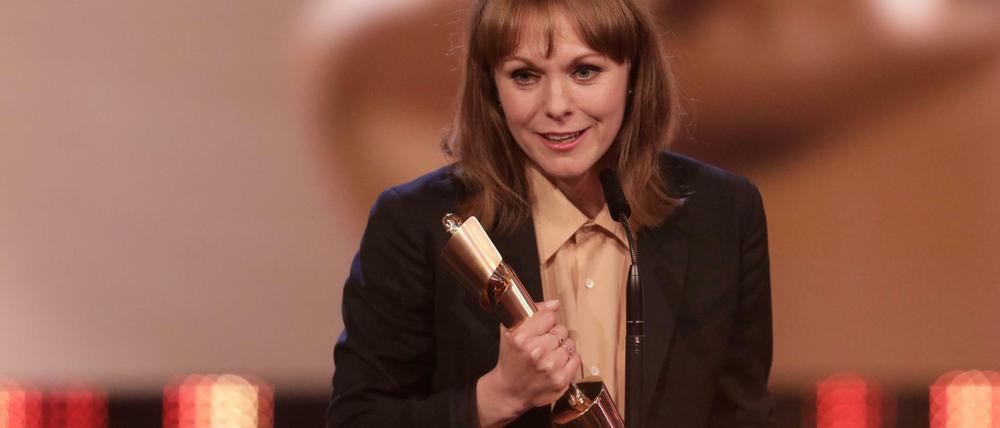 Abgeräumt: Maren Ades Film "Toni Erdmann" gewinnt bei der Verleihung des 67. Deutschen Filmpreises insgesamt sechs Preise.