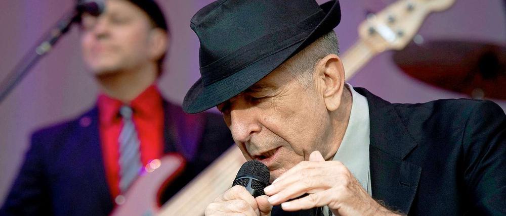 Leonard Cohen stattete Berlin seinen dritten Besuch binnen weniger als zwei Jahren ab.