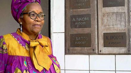 Alice Nkom hat 30 Jahre als Rechtsanwältin gearbeitet. Vor zehn Jahren begann sie, Homosexuelle vor Gericht zu verteidigen. Das kamerunische Strafrecht ist verfassungswidrig, sagt sie. 