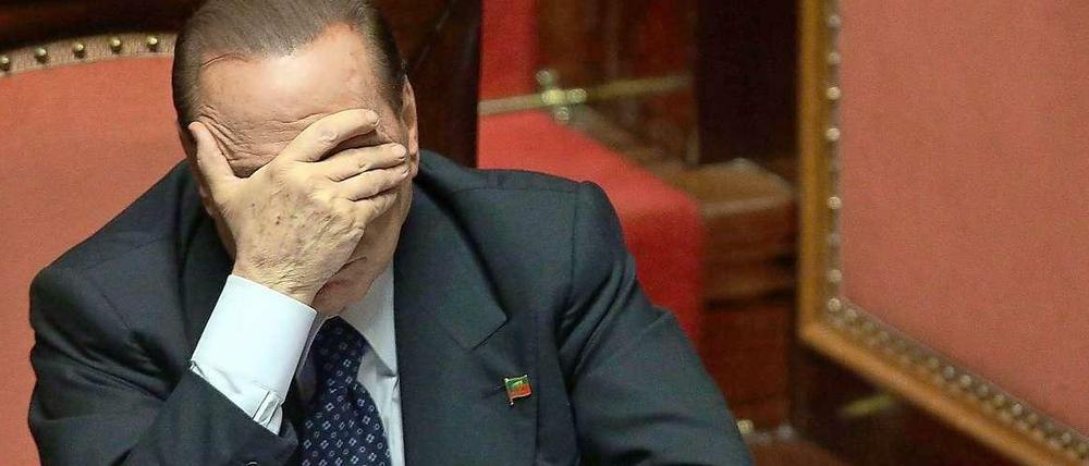 Silvio Berlusconi ist, wenn nicht politisch erledigt, so doch maximal angeschlagen. 