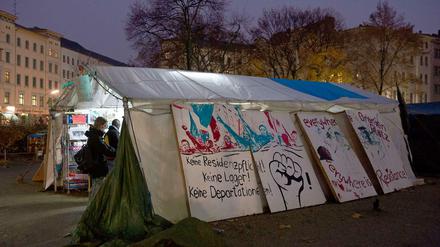 Das Flüchtlingscamp in Berlin: Jetzt wird wieder verhandelt.