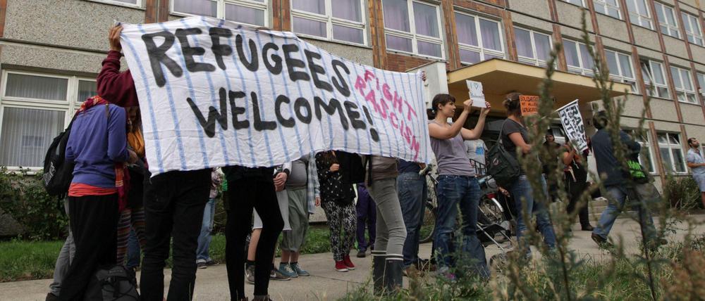 Bislang blieben bei allen rechten Kundgebungen gegen das Flüchtlingsheim in Berlin-Hellersdorf die Gegendemonstranten in der Überzahl.