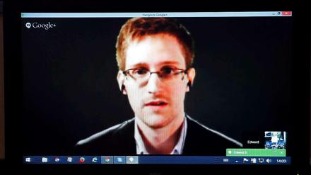 Die Bundesregierung empfiehlt dem NSA-Untersuchungsausschuss eine Befragung von Edward Snwoden per Video.