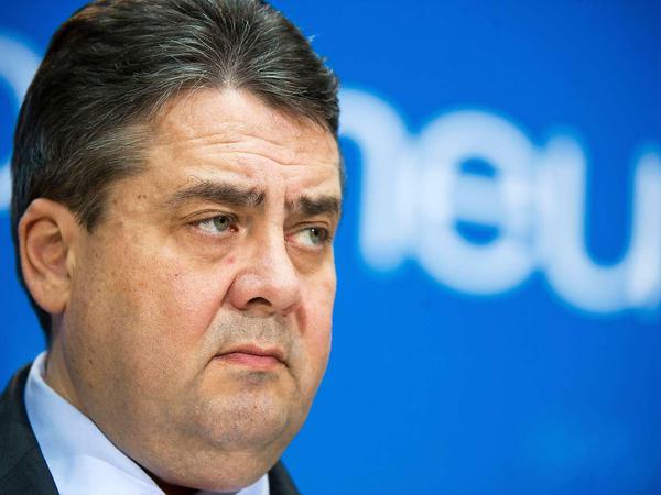 SPD-Chef Sigmar Gabriel steht vor seiner ersten Belastungsprobe als Vize-Kanzler.