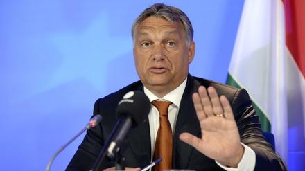 Ungarns Premierminister Viktor Orban war schon häufig auf Kollisionskurs mit der EU. Auch in der Flüchtlingspolitik legt er sich mit Brüssel und mit Berlin an. 