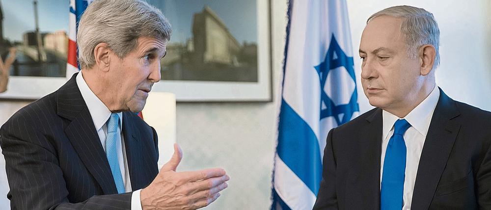 US-Außenminister Jahn Kerry und Israels Premierminister Benjamin Netanyahu haben sich am Donnerstag im Berliner Hotel "Esplanade" getroffen.