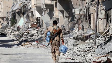 Auf dem Vormarsch. Große Teile der Stadt sind unter Kontrolle der "Syrischen Demokratischen Kräfte".