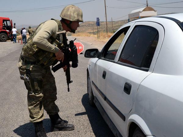 Mehr Kontrollen: Ankara lässt inzwischen die Grenzen zum Irak und zu Syrien verstärkt überwachen.