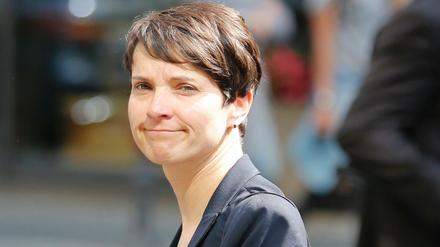 Die Staatsanwaltschaft ermittelt gegen Frauke Petry, Chefin der Partei Alternative für Deutschland (AfD). 
