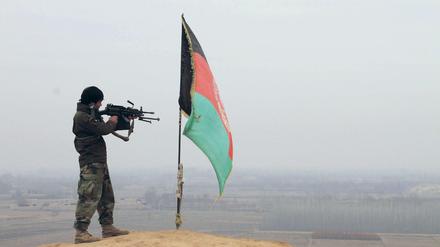 Das Bild aus dem Jahr 2016 zeigt afghanische Sicherheitskräfte im Kampf den Chardara-Distrikt in der Provinz Kundus. 
