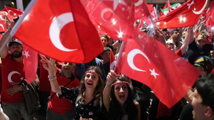 Unterstützer des türkischen Präsidenten in Istanbul.