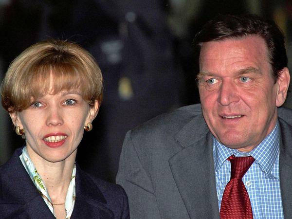 Damals noch kein Kanzlerpaar, aber ein Paar. Doris Schröder-Köpf und Gerhard Schröder im Jahr 1997.