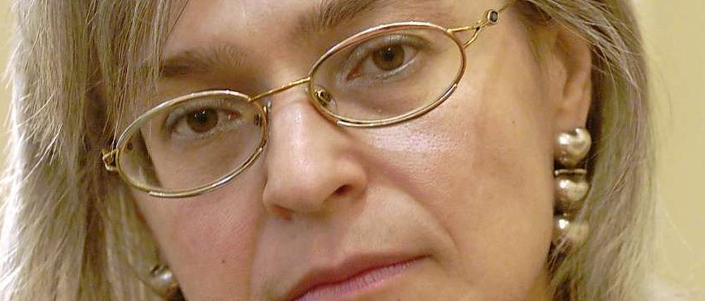 Vor knapp fünf Jahren wurde die kremlkritische russische Journalistin Anna Politkowskaja ermordet. Nun ist einer der mutmaßlichen Hintermänner festgenommen worden.
