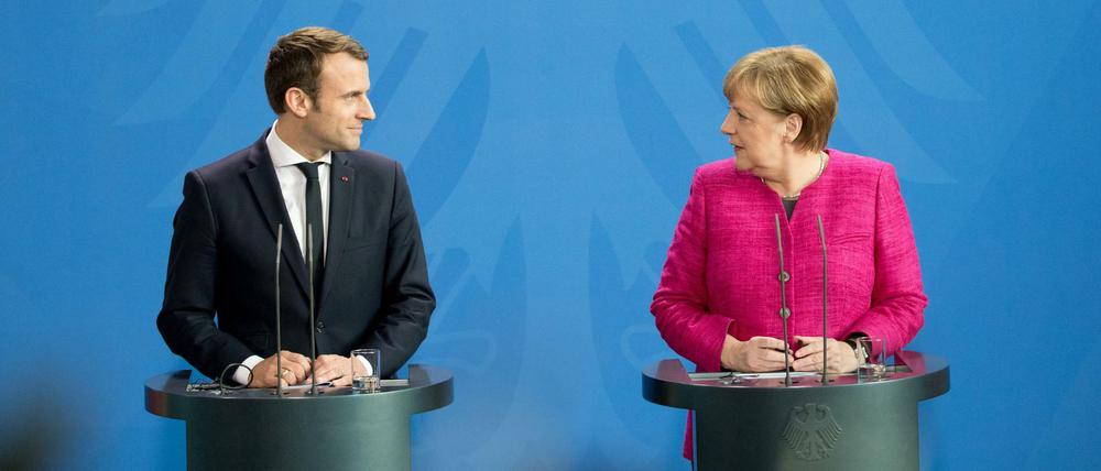 Bundeskanzlerin Angela Merkel (CDU) und der französische Präsident Emmanuel Macron. 