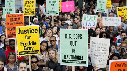 Inzwischen protestieren die Menschen auch in Washington gegen Polizeigewalt in den USA. 