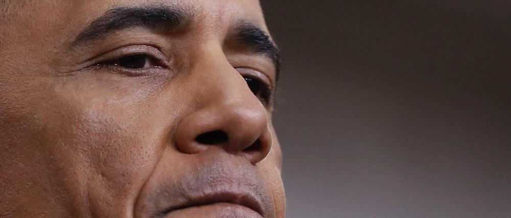 Barack Obama hat sich nur zehn Tage nach seinem Ausscheiden aus dem Amt in der politischen Debatte zurückgemeldet. 