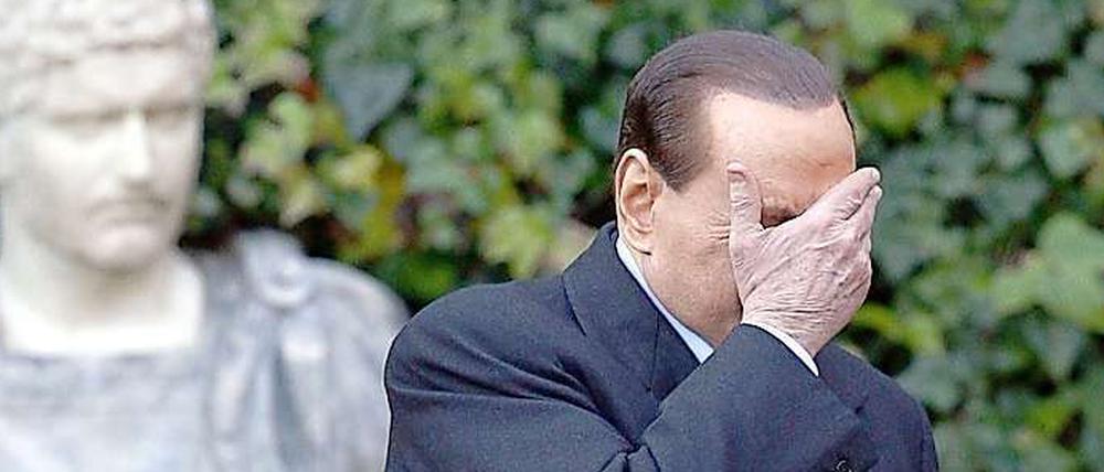 Zur Beichte? Berlusconi muss den Zorn der Katholischen Kirche fürchten.