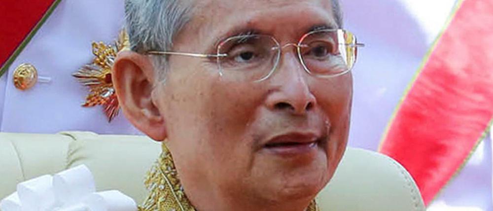 Thailands König Bhumibol Adulyadej.