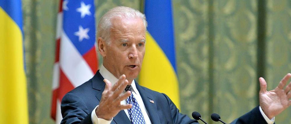 US-Vize-Präsident Joe Biden spricht bei der Pressekonferenz in Kiew.