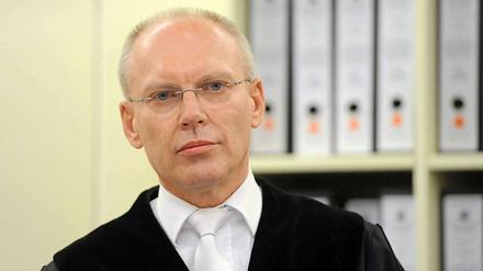 Richter Manfred Götzl hat es mit den Zeugen aus der rechten Szene meistens nicht leicht.