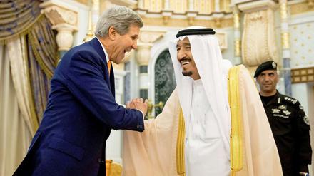 US-Außenminister John Kerry sprach mit dem saudiarabischen König Salman erst vergangene Woche über die Situation beim Kampf gegen die Huthi-Rebellen im Jemen. 